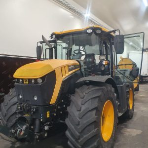 JCB FASTRAC 4220