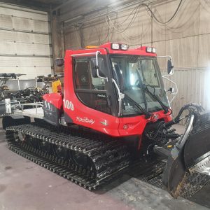 Kässbohrer PistenBully 100